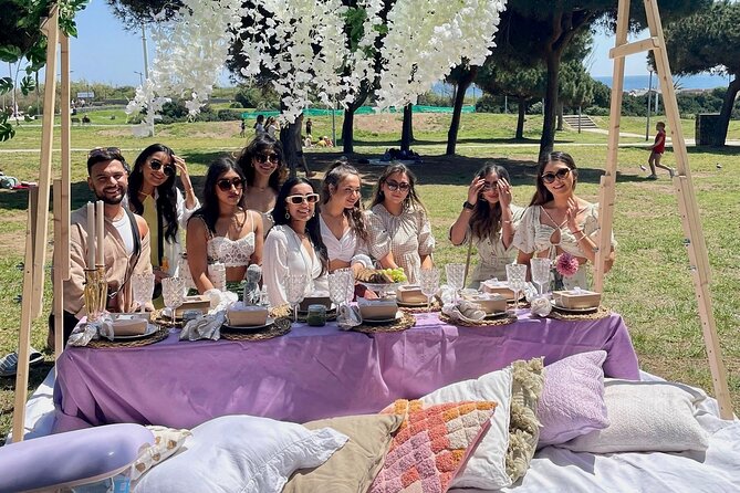 Group / Hen Party Picnic - The Beach Picnic Party: Food, Drinks, and Decor