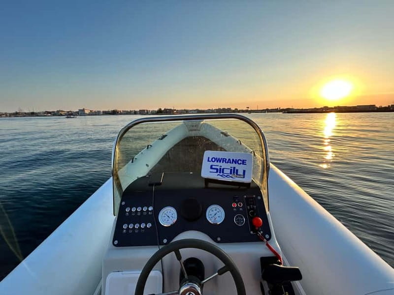 Group Tour - Sunset Gulf of Noto, from Avola to Capopassero - From Avola to the White Rocks of Lido di Noto