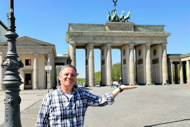 Group Walking Tour (1-20 people): 3 Hours Old-town, Brandenburg Gate and more... - Starting Point and Flexibility in Location