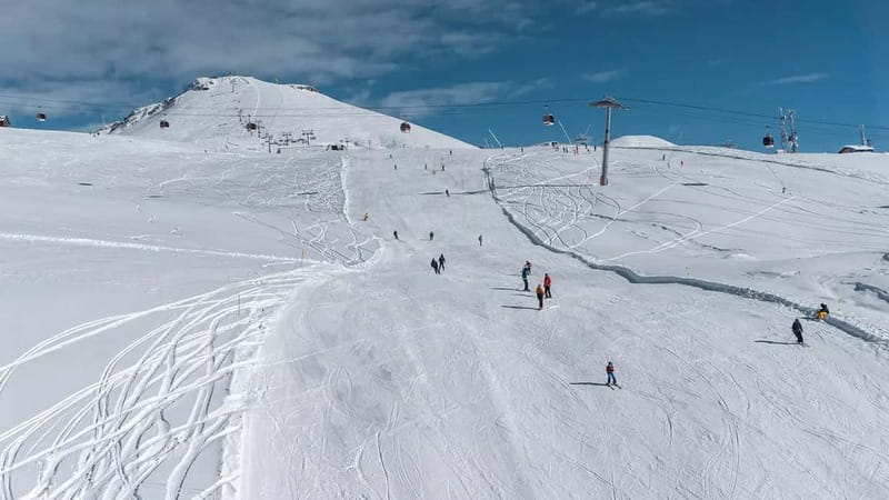 Gudauri: Individual and Group Ski Lesson - Starting Point in Gudauri and the Ski Resort Setting
