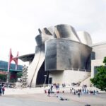 Guggenheim: Art explained by artists - The Architectural Wonder of Frank Gehry’s Design