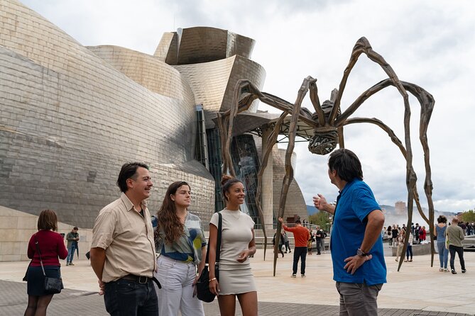 Guggenheim Museum guided tour - The Architecture of Frank Gehry’s Masterpiece