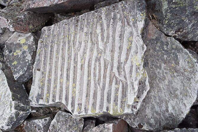 Guided easy hike in Finland deepest gorge in Pyhä-Luosto National Park - The Deepest Gorge in Finland: Isokuru Ravine