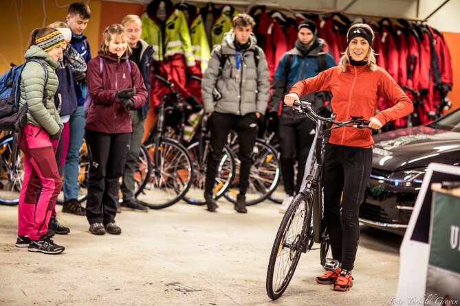 Guided EL-Bike tour in the city of Haugesund and Coastal path - From Haraldsgata to Haugesund’s Viking Heritage