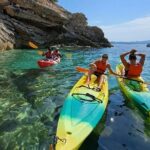 Guided kayak excursion in creeks - Meeting Point and Logistics in Marseilles Port of lEstaque