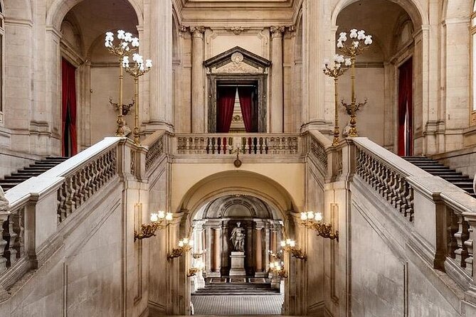 Guided Tour in Madrid's Royal Palace - Architectural Marvels and Artistic Details