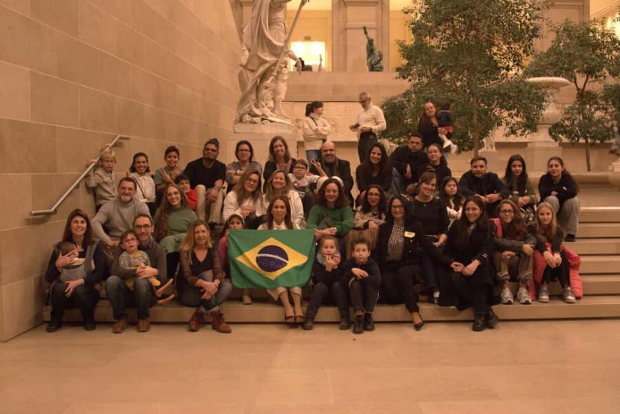 Guided tour of the Louvre Museum in Portuguese (ticket not included) - Meeting Point and Practical Details in the Louvre