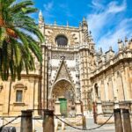 Guided Tour Sevilla Cathedral - The Starting Point at Seville Tourist Office