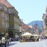 Guided visit in Spanish to the medieval center of Brasov (native Spanish guide). - Exploring Brasov’s Medieval Streets and Walls