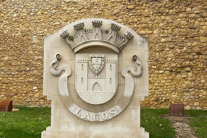 Guided Walking Tour in Lagos - Visiting the Traditional Mercado de Levante