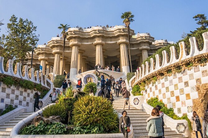Guided Walking Tour in Park Güell Barcelona - The Guide’s Role in Unveiling Gaudí’s Secrets