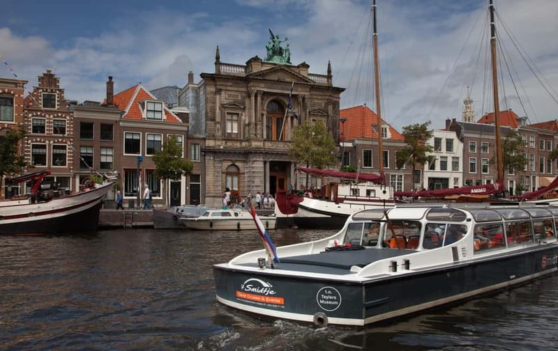Haarlem: Local Cheese and Wine Cruise - Experience Haarlem’s Canals on a Culinary Cruise