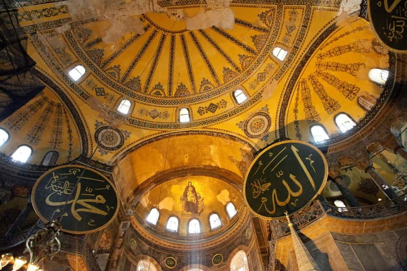 Hagia Sophia, Topkap Palace, Blue Mosque Guided Small Group - Exploring the Magnificence of Hagia Sophia