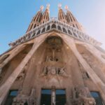 Half-Day Guided Tour of Montserrat & Sagrada Familia - How the Tour Combines Natural Beauty and Architectural Masterpieces