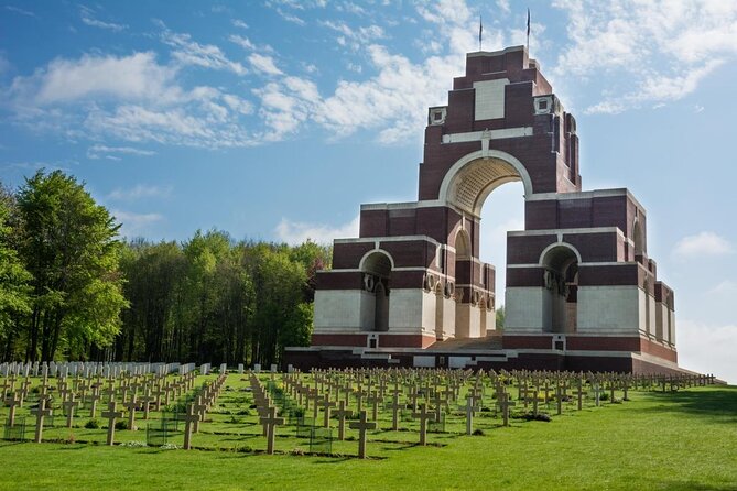 Half Day Private guided Tour Battlefields of the Somme - Walking in the Footsteps of Soldiers at Beaumont-Hamel