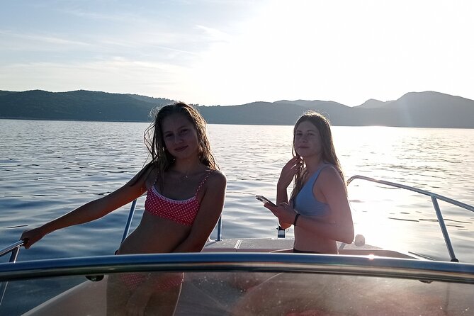 Half-Day Private Speed Boat Tour in Dubrovnik on Elaphiti Islands - Starting Point: The Dubrovnik Main Port and Western Coast Sightseeing