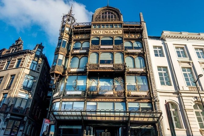 Half-Day Private Walking Tour in Brussels Old City - Uncovering the Secrets of Manneken Pis and Jeanneke Pis