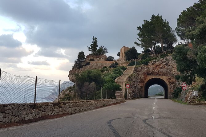 Half Day Slingshot Tour from Paguera - Scenic Stops: From Cliffs to Historic Villages