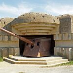 Half-day tour of Omaha Sector with a professional guide - Visiting Batterie Allemande de Longues-Sure-Mer: The Atlantic Walls Key Fortress