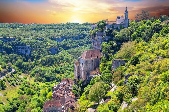 Half Day Tour of Rocamadour from Sarlat - Meeting Point at Place Pasteur in Sarlat