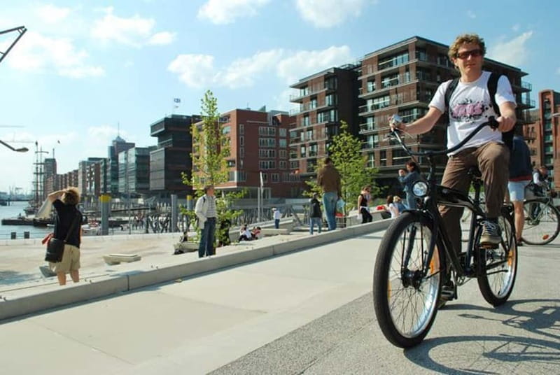 Hamburg 3-Hour Bike Tour - Exploring Hamburg’s Iconic Neighborhoods and Landmarks