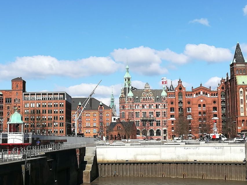 Hamburg: Private 3-Hour Guided Car Tour - Discover Hamburg’s Port and Koehlbrand Bridge