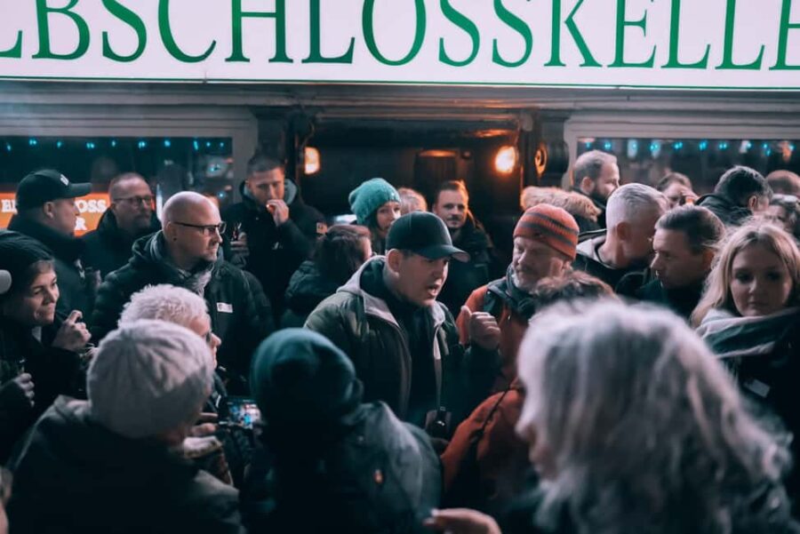 Hamburg: Reeperbahn tour with Daniel Schmidt from the Elbschlosskeller - Starting Point and How to Join the Tour