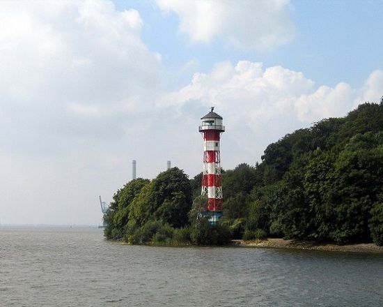 Hamburg: Tour of Blankenese on the Banks of the Elbe - Climb the Süllberg for Exceptional City and River Views
