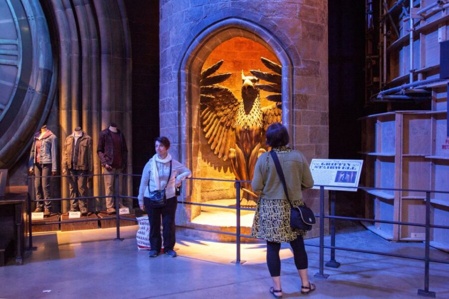 Harry Potter Family Package with Transfers from London - Inside Warner Bros. Studios: Sets, Props, and Special Effects