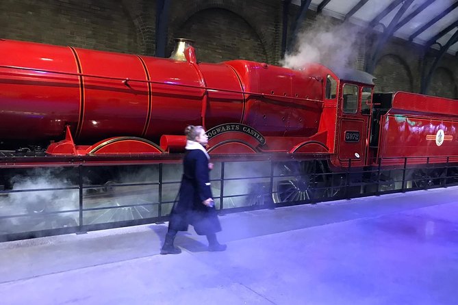 Harry Potter Studio Tickets and London Film Locations Guided Tour - Starting Point at Leicester Square and London Landmarks