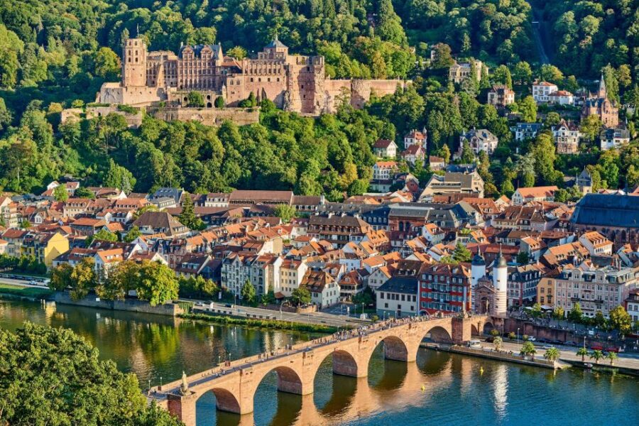 Heidelberg: Express Walk with a Local in 60 minutes - Discovering Local Culture and Culinary Tips