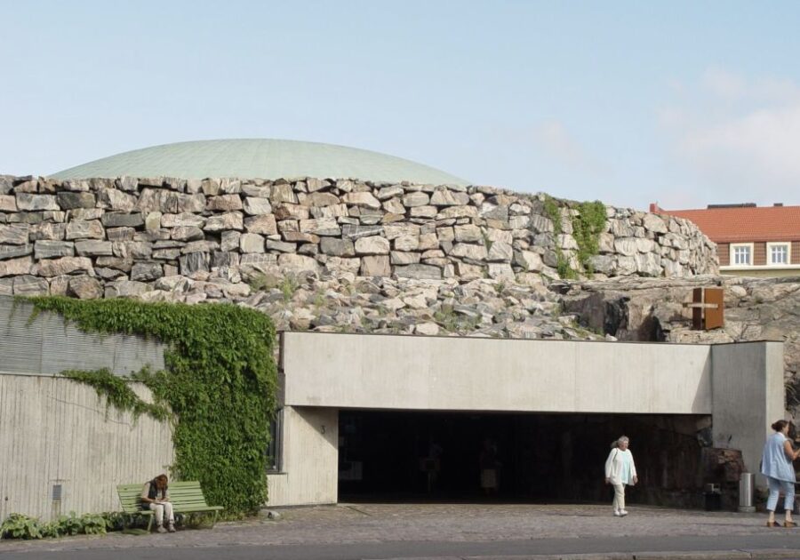 Helsinki: City Center Highlights Guided Minivan Tour - The Tour Starts at Helsinkis Central Cathedral