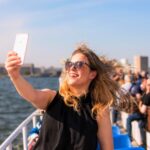 Helsinki: Hop-On Hop-Off Bus and Sightseeing Boat Tour - Discovering Helsinki’s Landmarks from the Bus