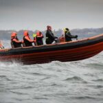 Helsinki: Offshore RIB boat tour - The thrill of riding a RIB boat offshore from Helsinki