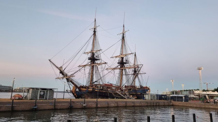 Helsinki: Private City Highlights Tour by VIP car - Starting Point and Private Transportation in Helsinki