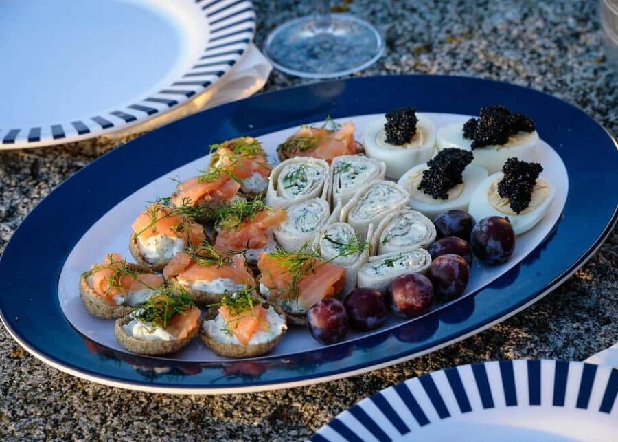 Helsinki: Private Sunset Lounge Experience with Snacks - Starting Point and Departure Details in Helsinki