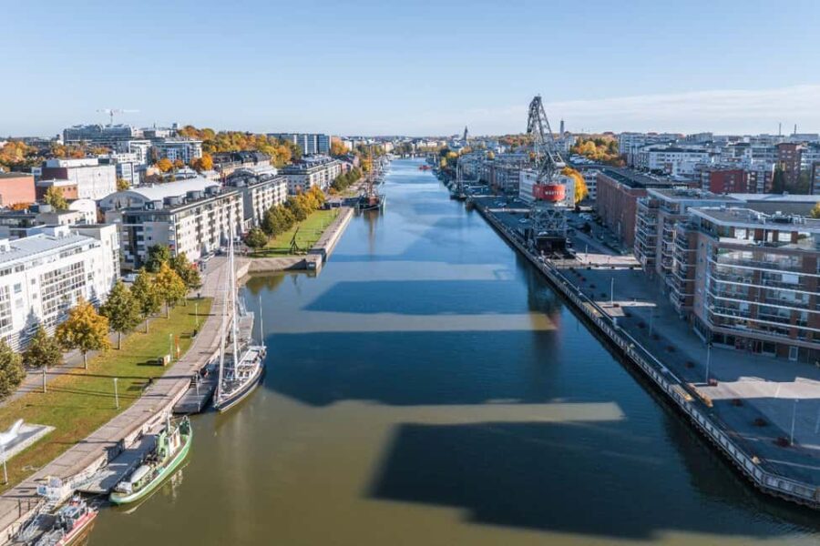 Helsinki: Turku Private Tour with Local Guide - Exploring Turku Castle: Finland’s Medieval Fortress