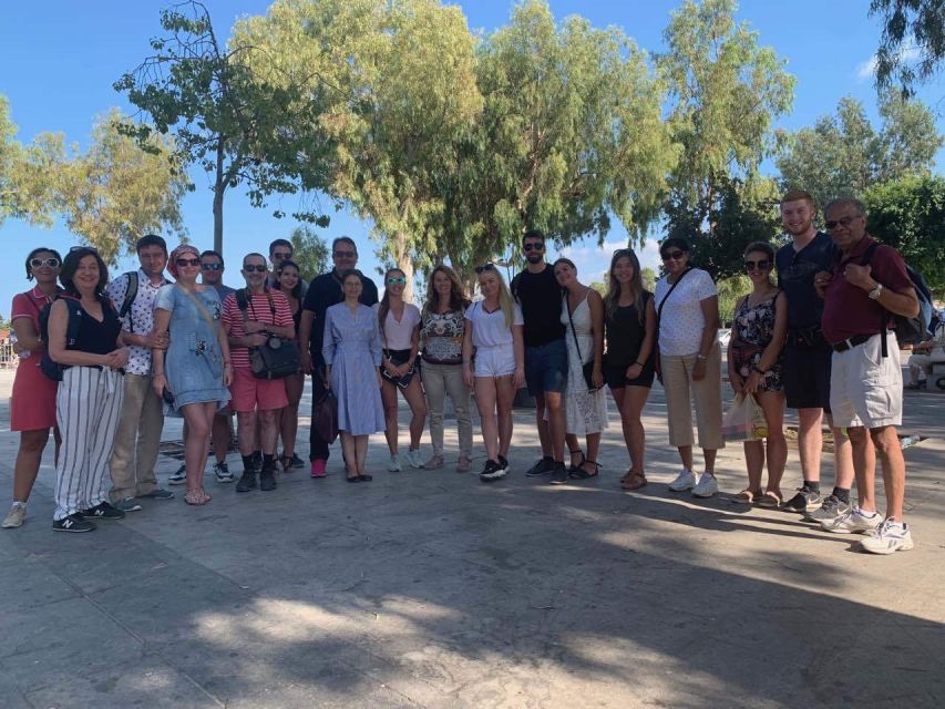 Heraklion: History & Culture Walking Tour with Food Tasting - Discovering Heraklions Major Monuments with an Expert Guide