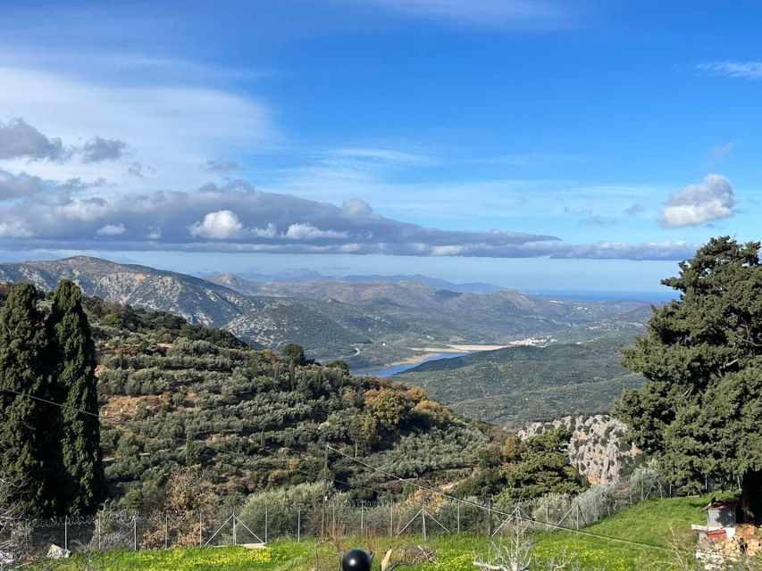 Heraklion: Private Zeus Cave, Winery, Lunch, Knossos Palace - Heraklion Departure and Transport Details