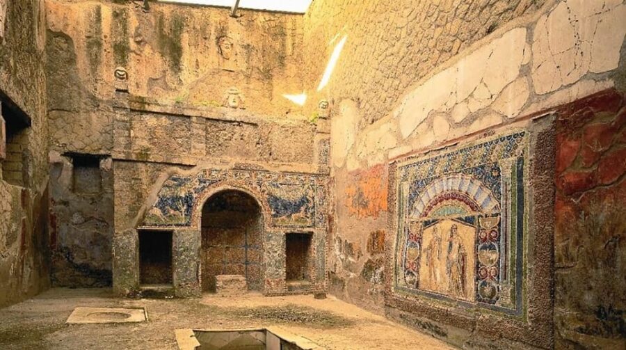 Herculaneum: Skip-The-Line Entrance Tickets + Audioguide - Navigating the Ruins with an Audioguide and Map