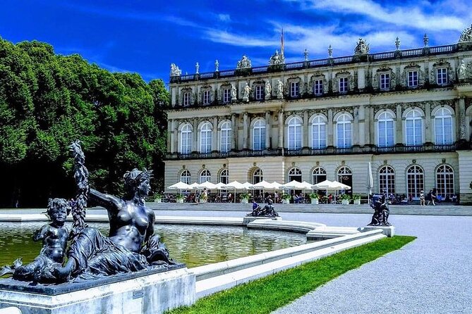 Herrenchiemsee Palace EXCLUSIVE Lake Chiemsee Tour with Salzburg or EAGLE'S NEST from Munich - Prien am Chiemsee: Gateway to Herreninsel