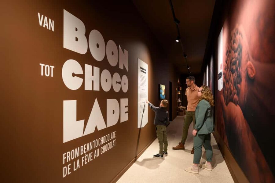 Heule: Chocolatier Vandenbulcke Chocolate Trail Tour - Exploring the Chocolatier Vandenbulcke Visitor Center in Heule