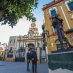 Hidden Gems in Seville in English - Visiting Calle Feria and the Church of San Juan de la Palma
