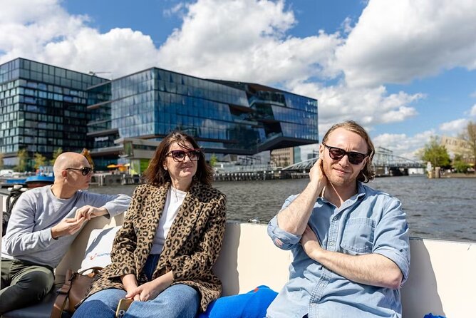 Highlights and Local Insights Canal Cruise Tour in Amsterdam - Exploring the Red Light District and Oude Kerk