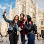 Highlights of Milano Private Walking Tour: Duomo, Castle & Gelato - Admiring the Duomo and Its Sacred Majesty