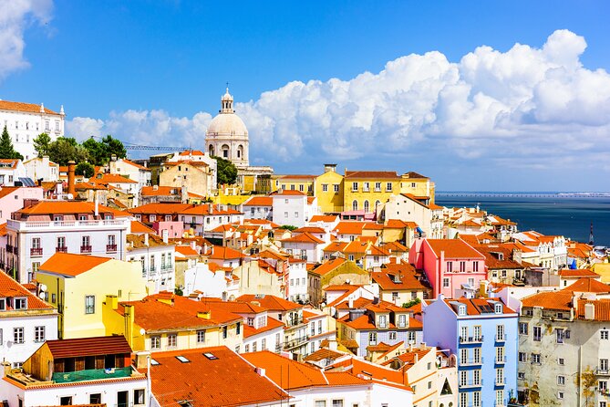 Highlights of Sintra & Lisbon, private experience (day-tour) - Exploring Sintra’s Medieval Old Town