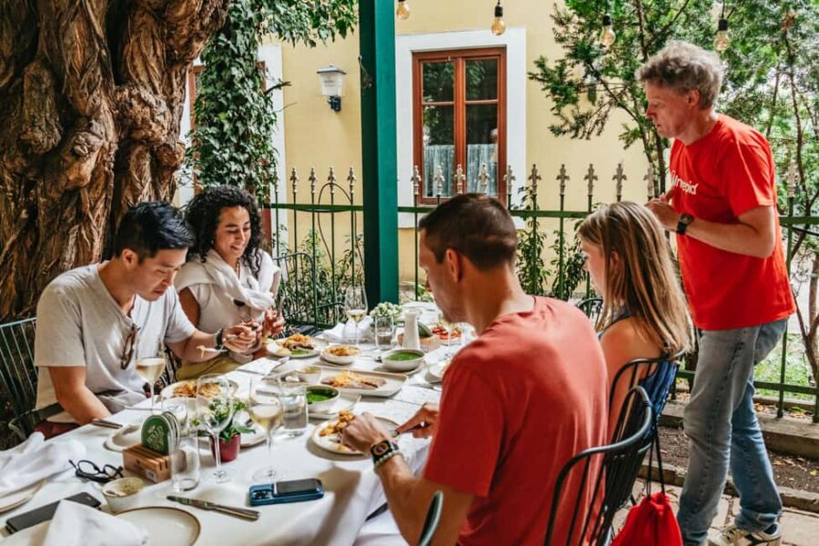 Highlights of Vienna: Local Food, Coffee & Market Tour - Starting at Wein & Co and Exploring Imperial Architecture