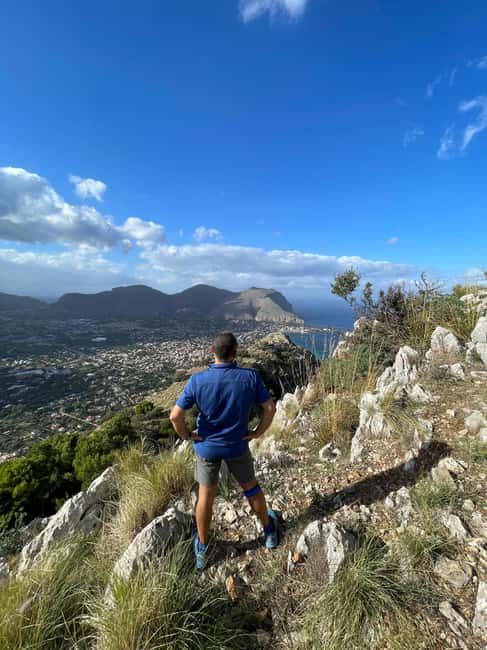 Hiking and a view of Palermo from above - Discovering the Legend of Santa Rosalia