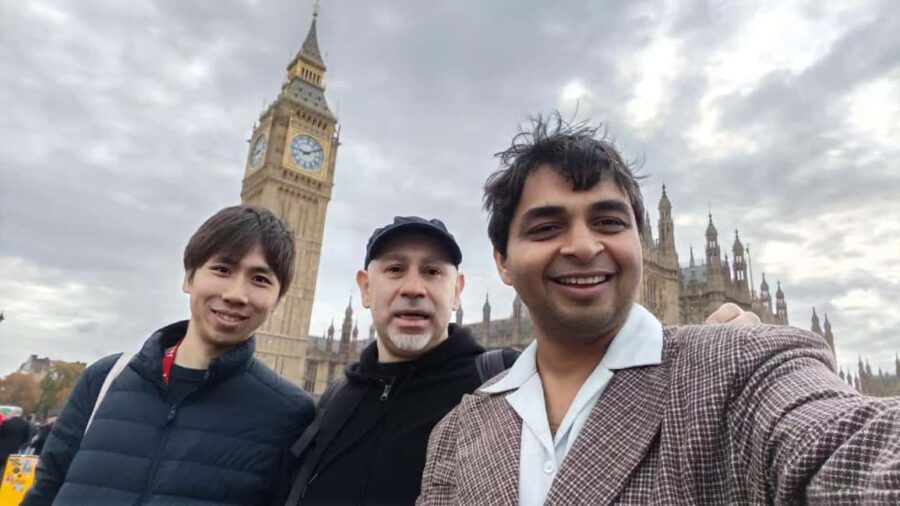 Hilarious London Games Tour: Big Ben and London Eye - Walking between iconic sites in Londons West End