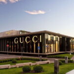 Hire a driver for The Mall Outlet - Limousine Service Florence - Exploring The Mall Firenze: High-End Brands and Outlet Prices